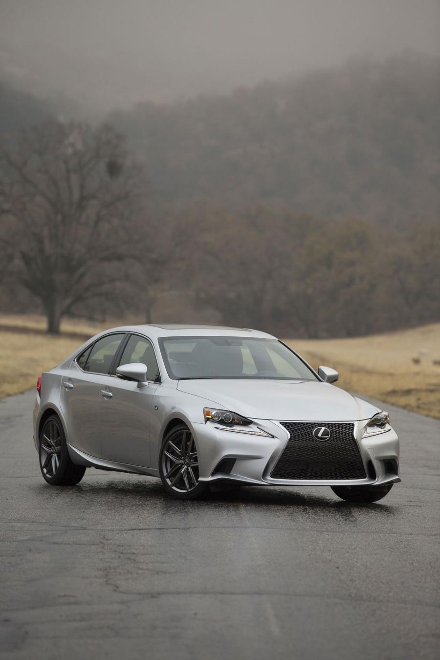  Lexus IS350 F-Sport 2014 года  (фото 140 из 140)